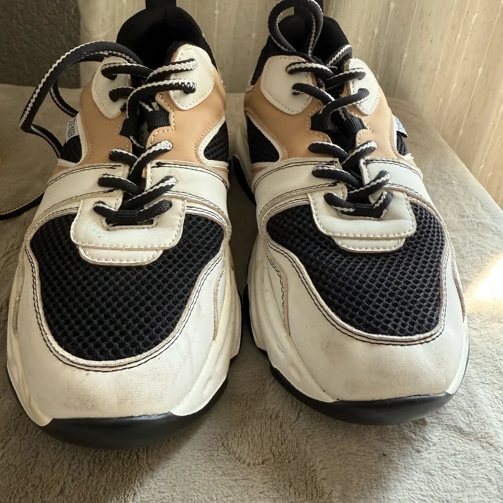 Steve Madden Black and Tan Chunky Sneakers - Picture 4 of 9